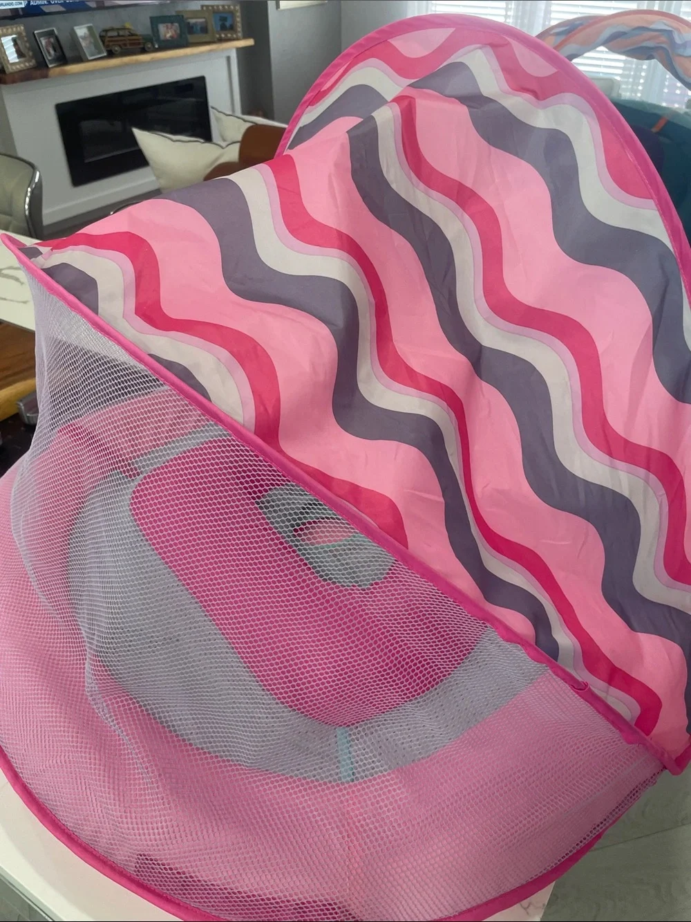 Pink Kids Inflatable Lounger with Sunshade